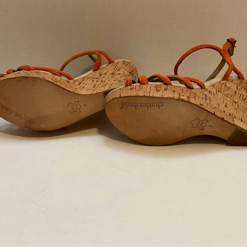 Charles David Orange Wedges 8 - Picture 11 of 13